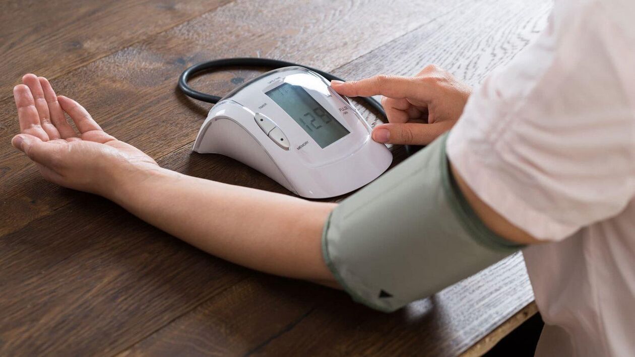 Visoki tlak prije uzimanja Cardiform